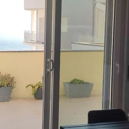 Ocean View Terrace Daire Nazaré
